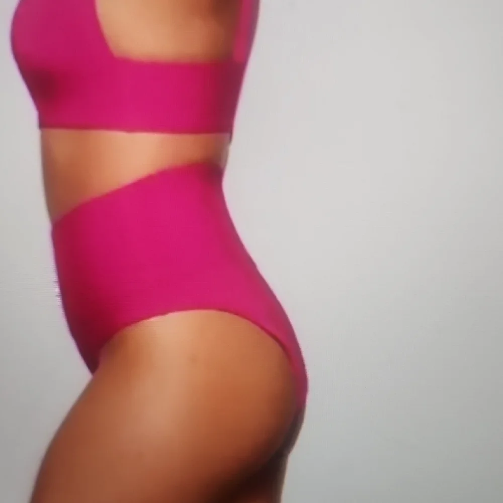 SKIMS High-Waist Knit Magenta Bikini Bottom Size S
